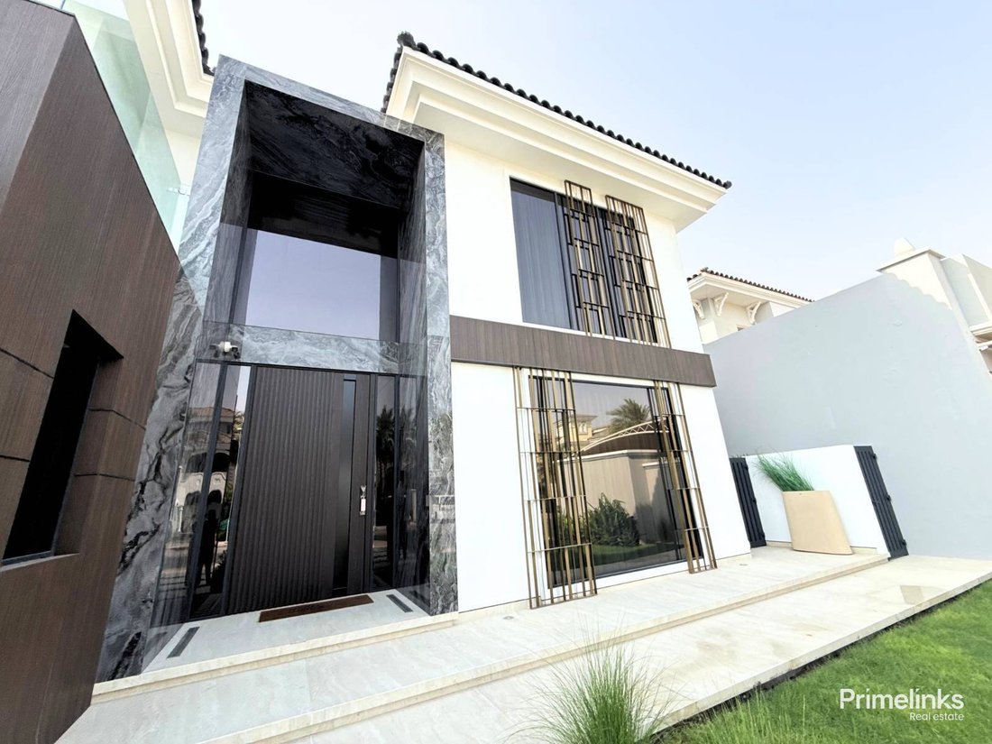 Villa in Palm Jumeirah, Dubai, United Arab Emirates 1 - 18659842