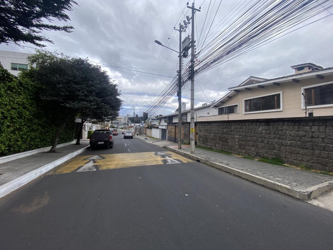Land in Quito, Pichincha, Ecuador 1 - 18660335