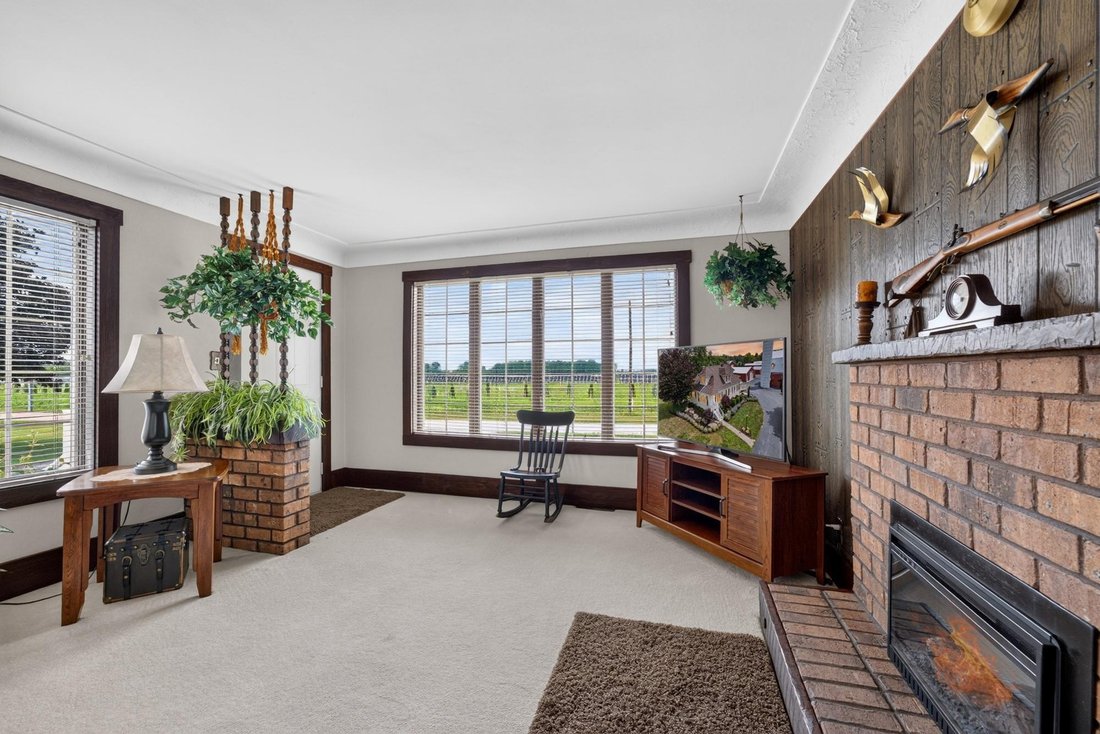 House in Milan, Michigan, United States 4 - 18670319