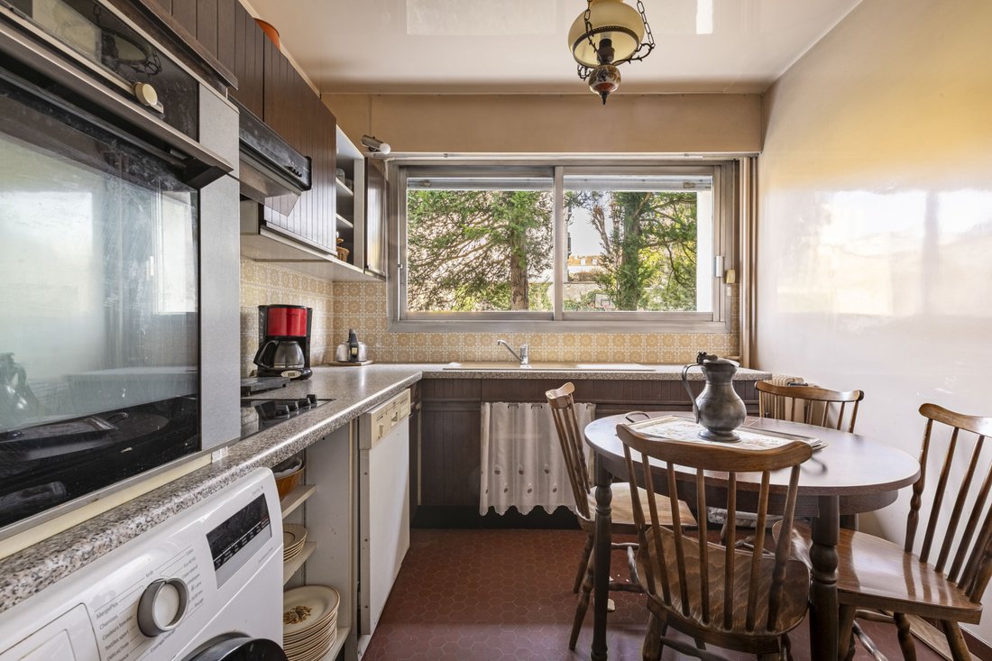 Apartment in Forêt, Saint-Germain-en-Laye, France 5 - 18662521