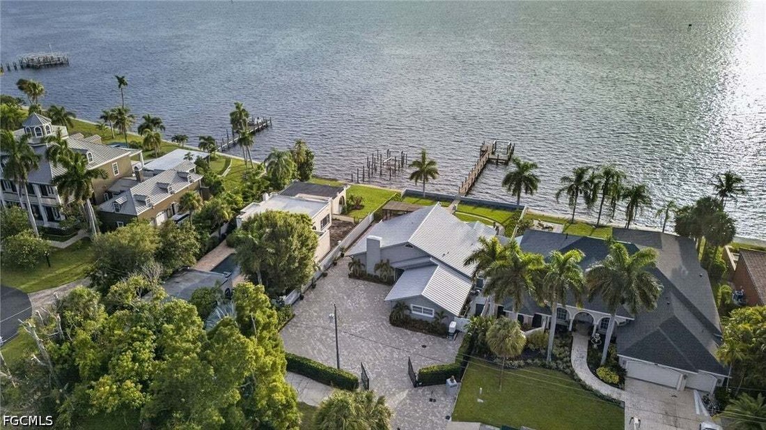 Haus in Fort Myers, Florida, Vereinigte Staaten 2 - 18662099