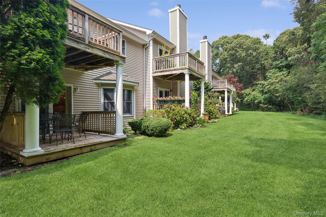 Condo in Jamesport, New York, United States 4 - 18101565