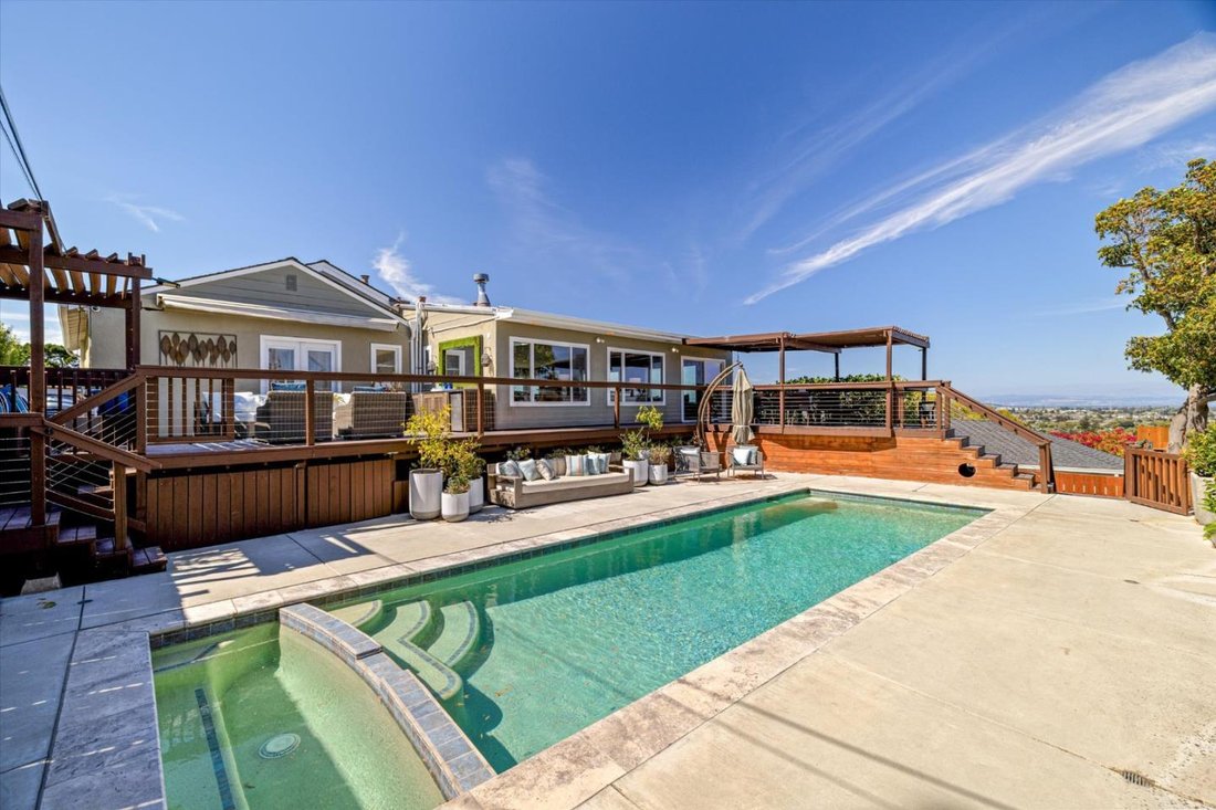House in San Mateo, California, United States 1 - 18666331