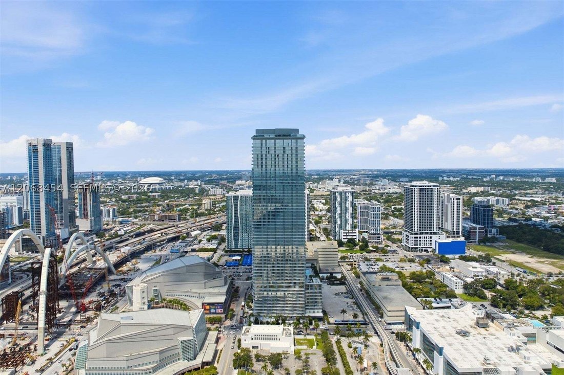 Condo in Miami, Florida, United States 1 - 18663517