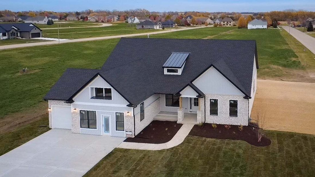 House in North Aurora, Illinois, United States 2 - 18666246