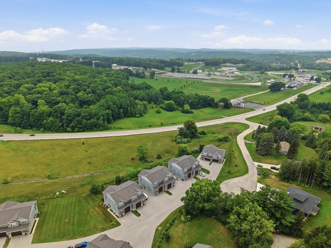 Condo in Plymouth, Wisconsin, United States 2 - 18659074