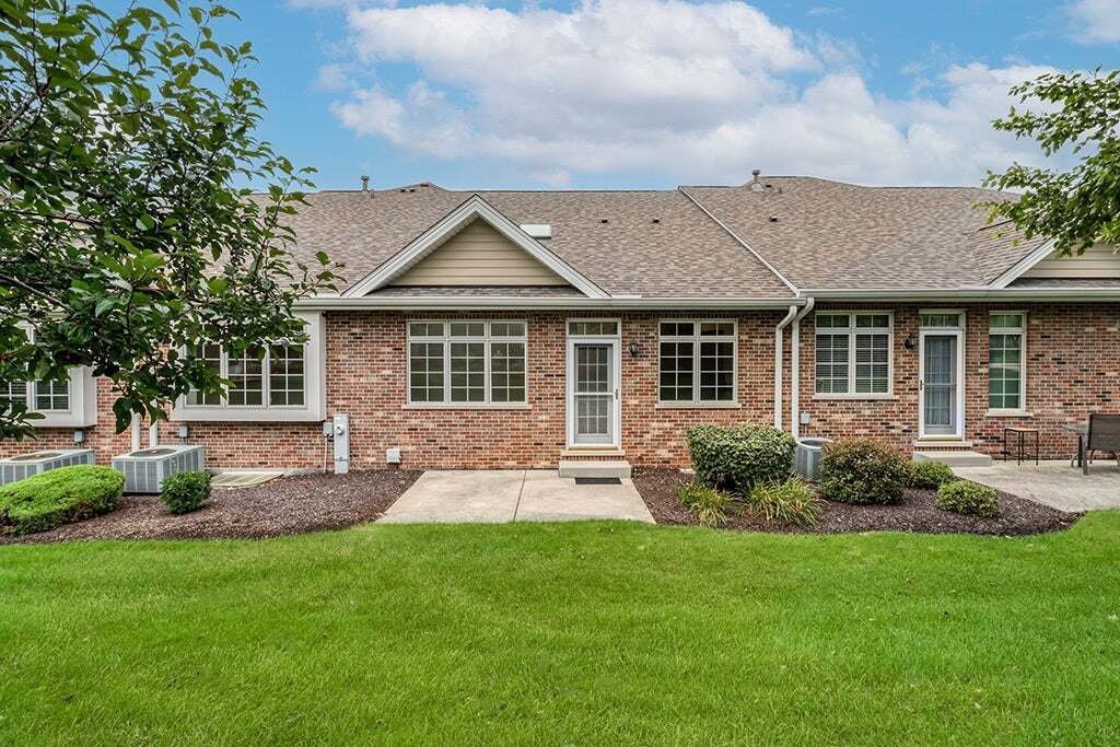 Townhouse in Lemont, Illinois, United States 5 - 18663177