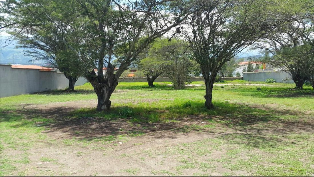 Land in Quito, Pichincha, Ecuador 2 - 18661611