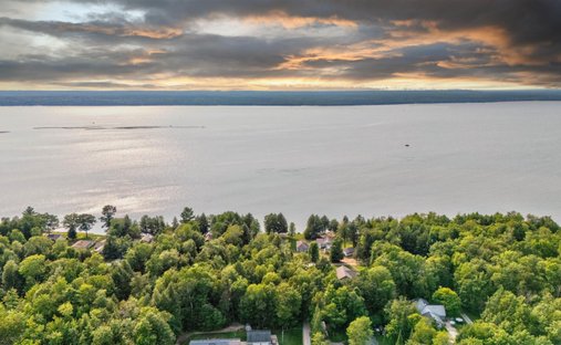 House in Manistique, Michigan, United States 1