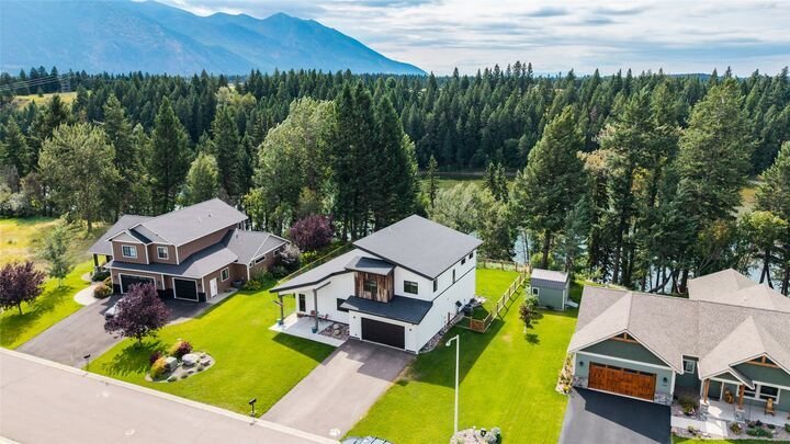 House in Columbia Falls, Montana, United States 2 - 18670329