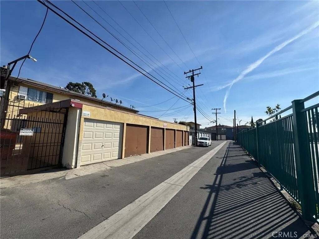 Lynwood, California, United States 3 - 18659608