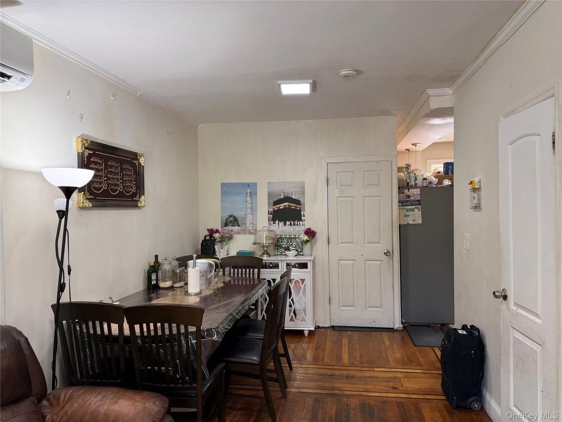 House in New York, New York, United States 4 - 18668966