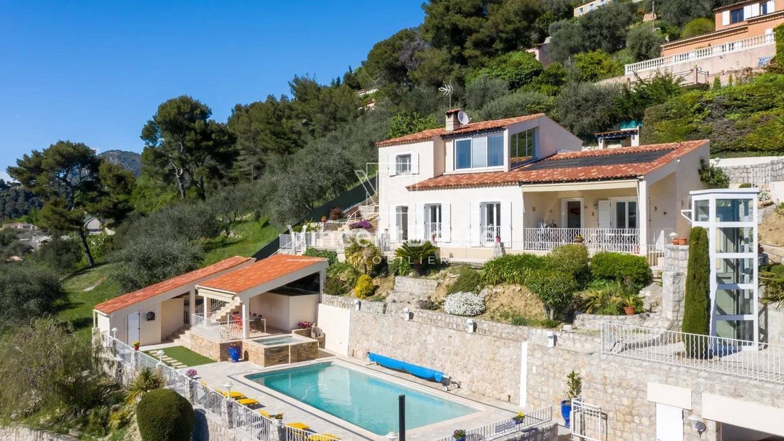 Villa in Aspremont, Provence-Alpes-Côte d'Azur, France 1 - 16250579