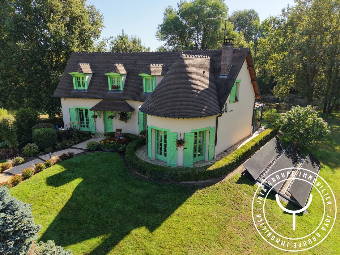 House in Centre Est, Provins, France 2 - 18544812