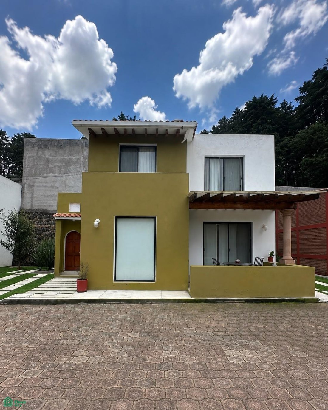 House in Pátzcuaro, Michoacán, Mexico 1 - 18667681