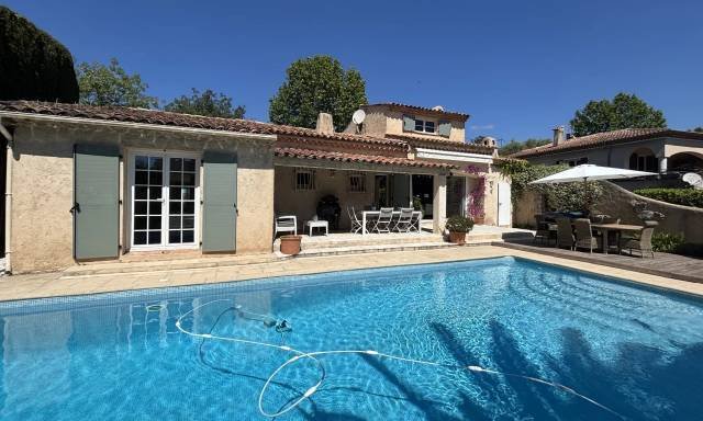 House in Le Grand Duc-Minelle, Mandelieu-la-Napoule, France 2 - 17411758