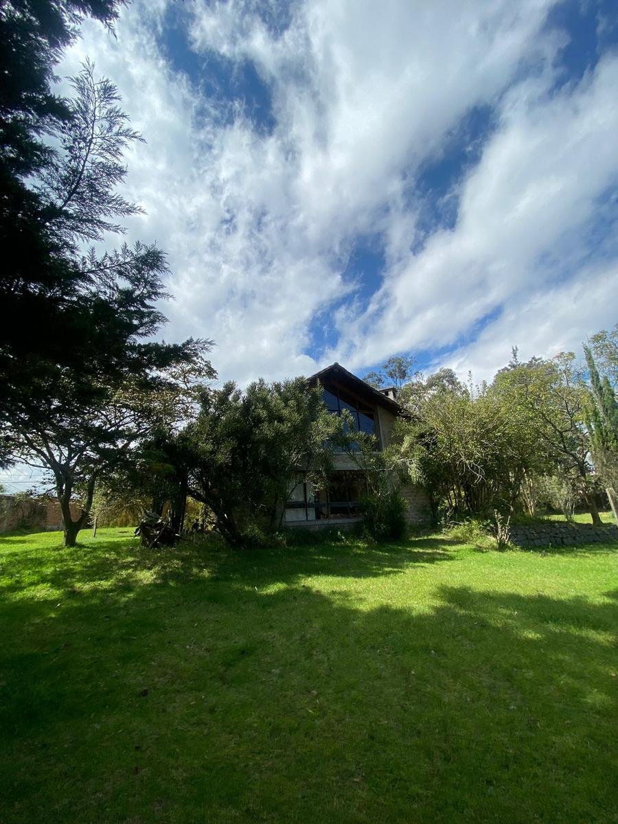 Land in Quito, Pichincha, Ecuador 5 - 18661456