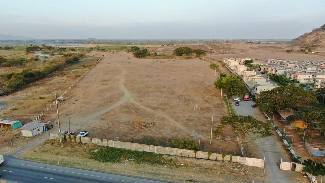 Land in Samborondón, Guayas, Ecuador 2 - 18660783