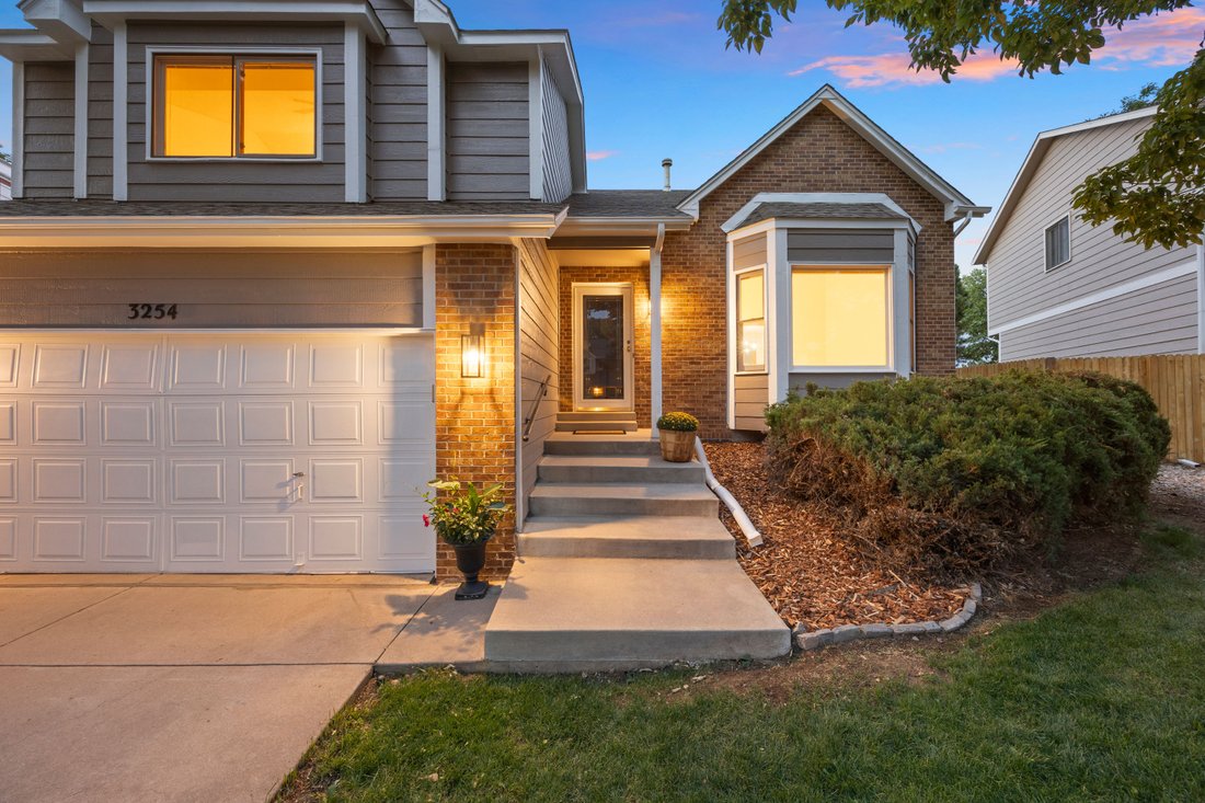 House in Aurora, Colorado, United States 2 - 18660065