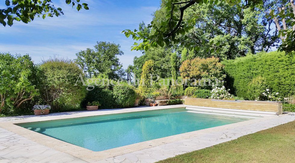 Villa in Saint-Vallier-de-Thiey, Provence-Alpes-Côte d'Azur, France 2 - 18662490