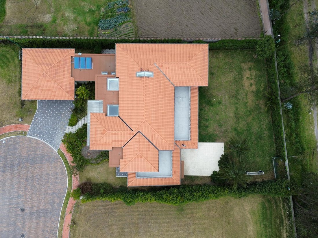 House in Quito, Pichincha, Ecuador 5 - 18660528
