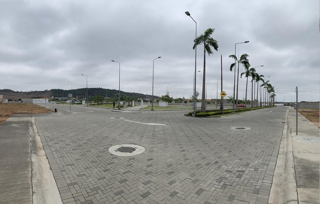 Land in Guayaquil, Guayas, Ecuador 3 - 18660358