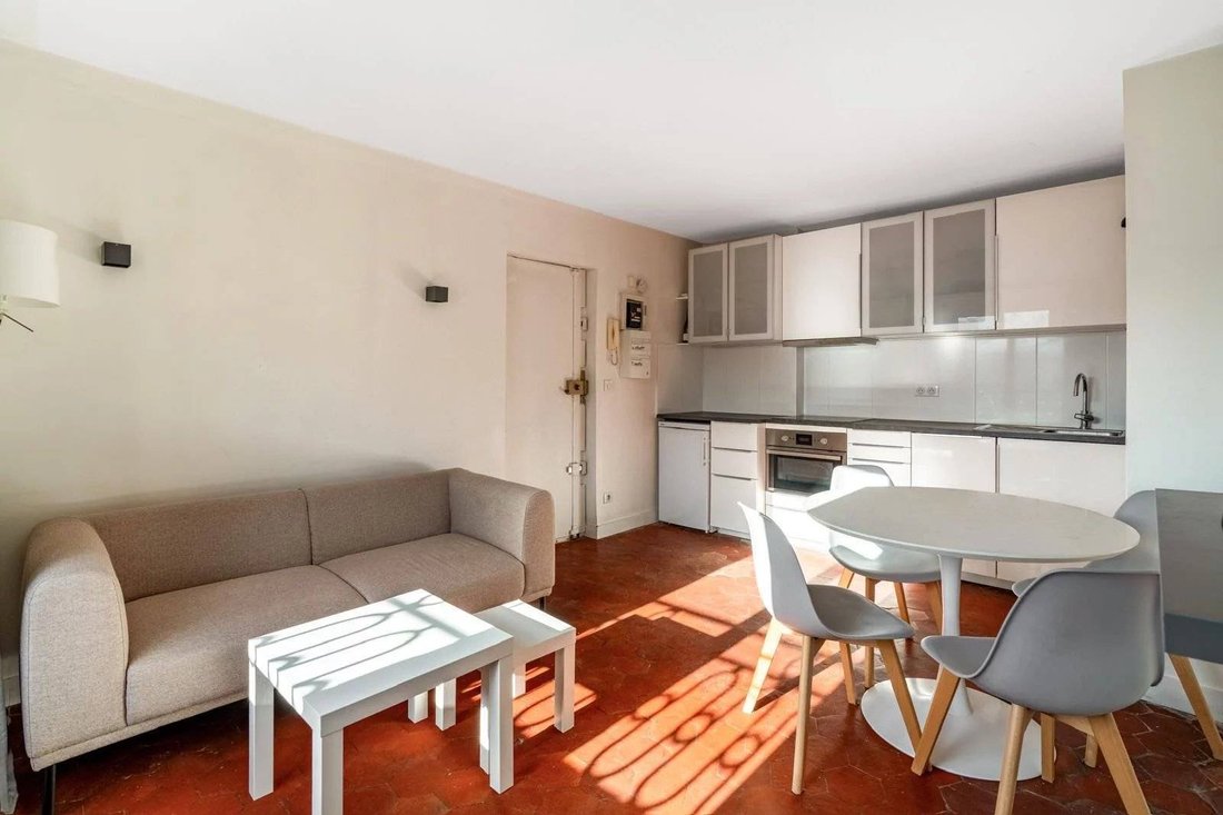 Apartment in Odéon, Paris 6e Arrondissement, Paris 4 - 17281063