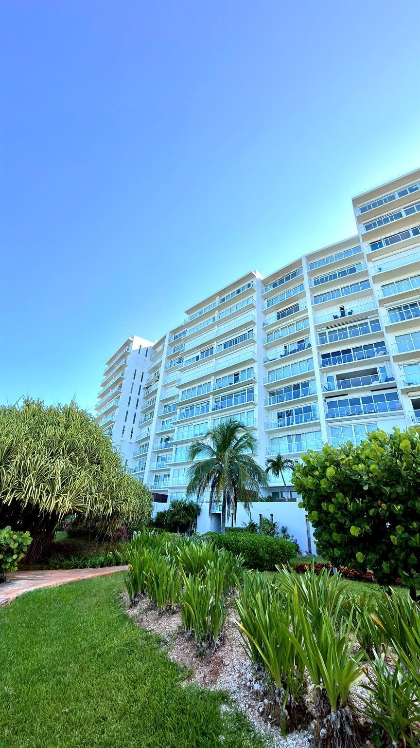 Condo in Cancún, Quintana Roo, Mexico 2 - 18663287