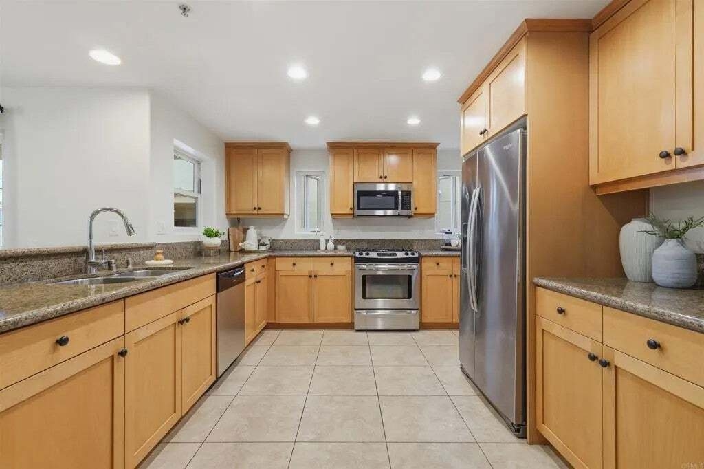 Townhouse in San Diego, California, United States 5 - 18663996