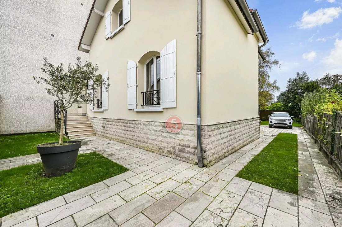 House in Thiers, Le Raincy, France 1 - 16408716