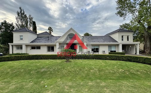 House in Francisco Alvarez, Buenos Aires Province, Argentina 1