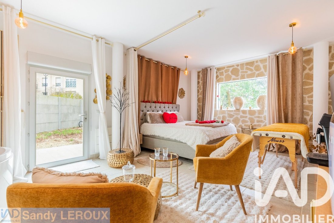Les Varennes, Limeil-Brevannes, France 2 - 18668258