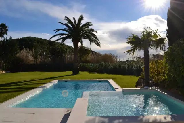 Villa in Zone Est Diffuse, Saint-Tropez, France 1 - 16296564