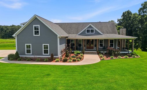 House in Greenbrier, Tennessee, United States 1