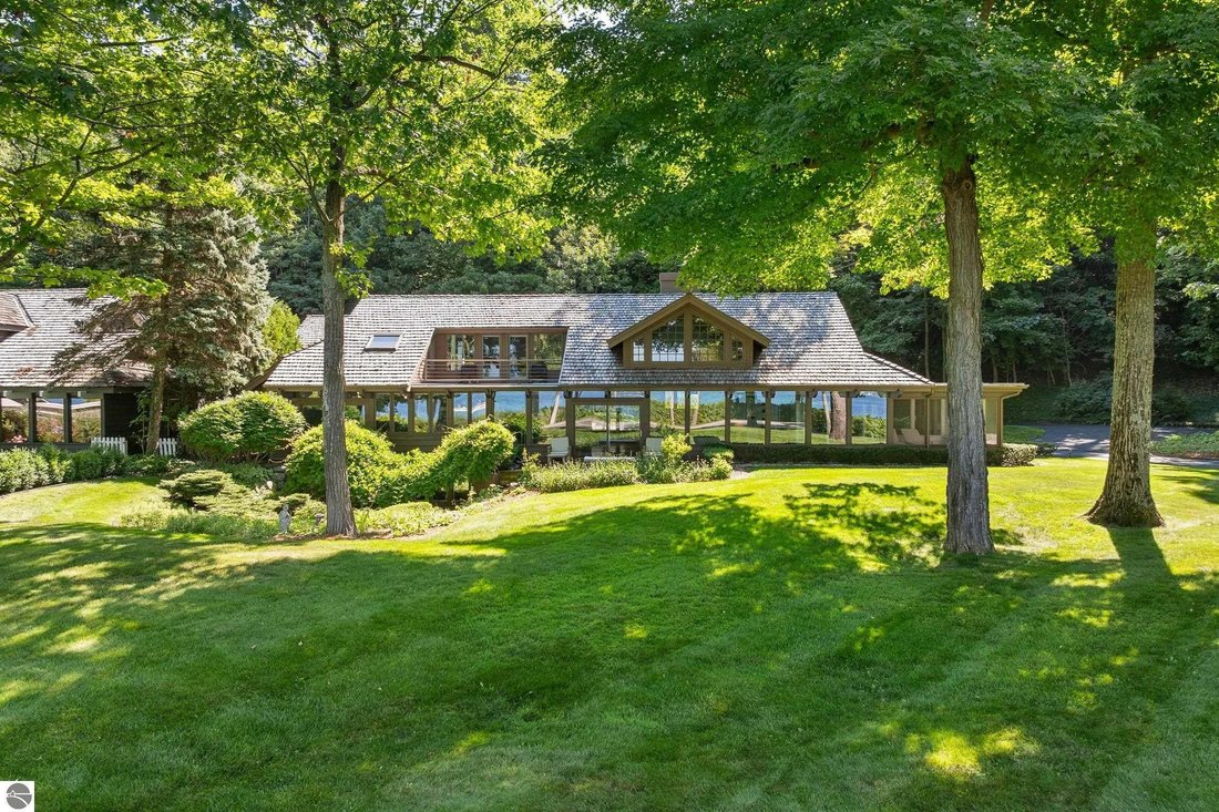 House in Traverse City, Michigan, United States 2 - 18668777