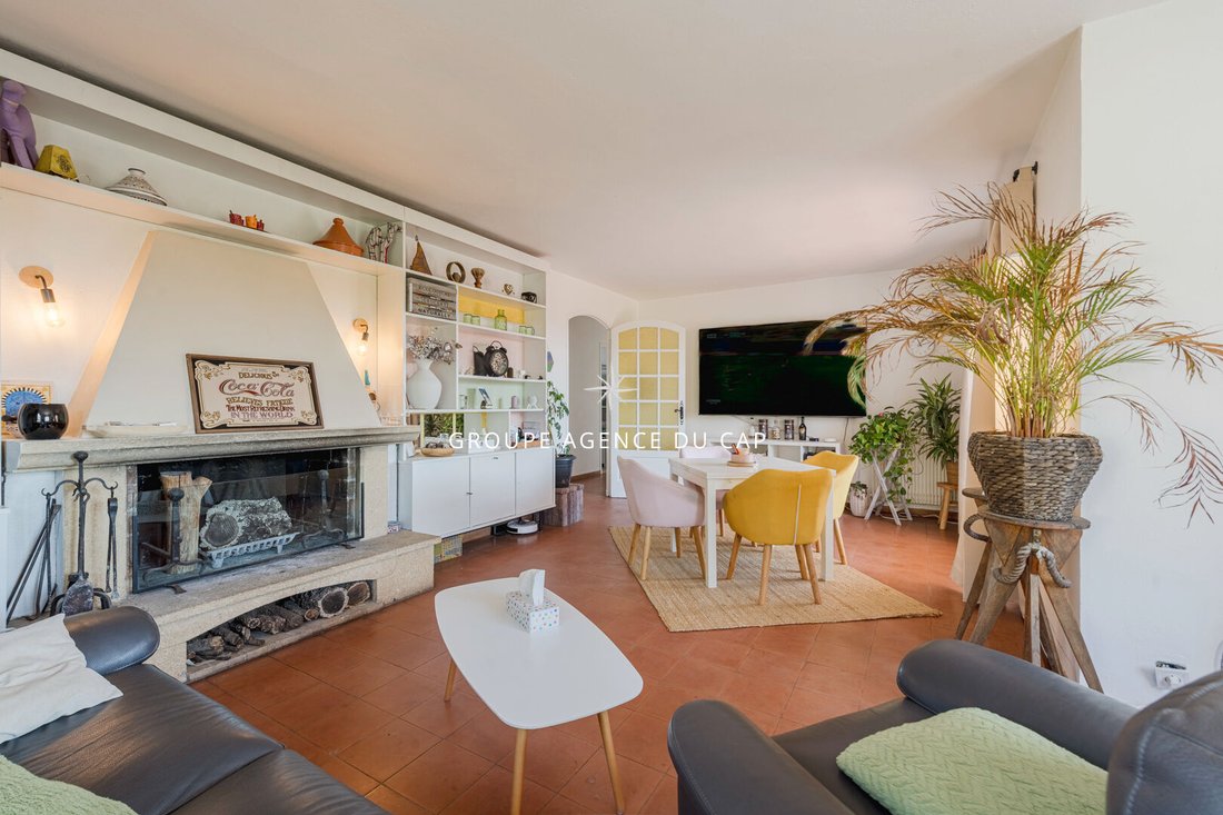 Villa in Tour de Mare, Frejus, France 4 - 18664772