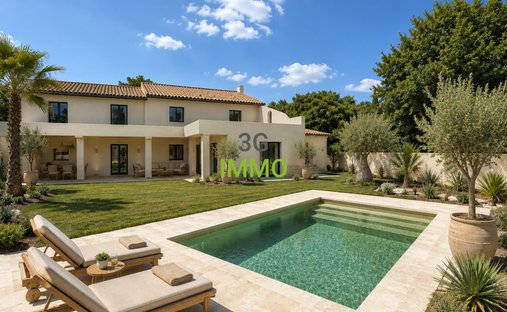 Estate in Camplanier, Nimes, France 1
