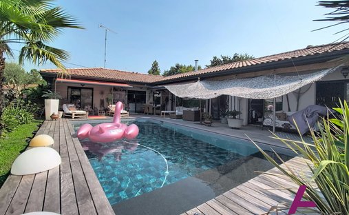 Villa in Le Teich, Nouvelle-Aquitaine, France 1