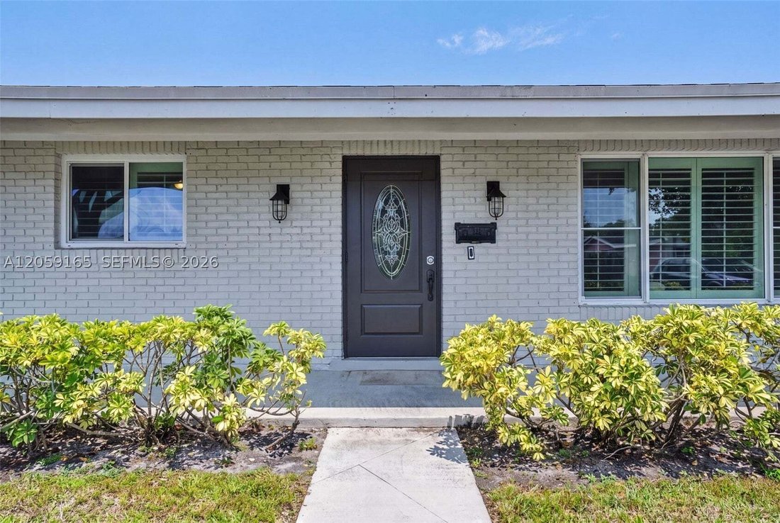 House in Plantation, Florida, United States 3 - 18663449