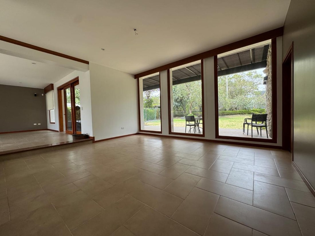 House in Quito, Pichincha, Ecuador 5 - 18661537