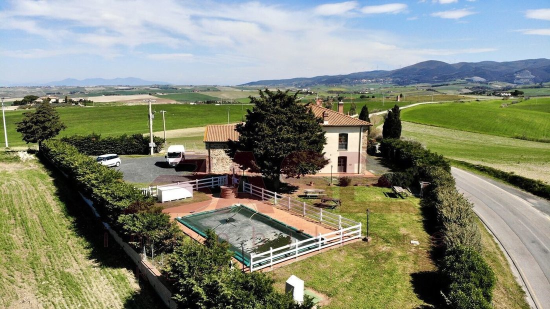 Country House in Santa Luce, Tuscany, Italy 4 - 18667911