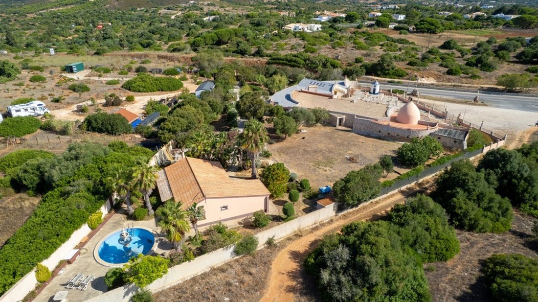 House in Vila do Bispo e Raposeira, Algarve, Portugal 1 - 18665432