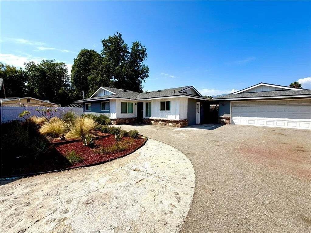 El Monte, California, United States 1 - 18663958