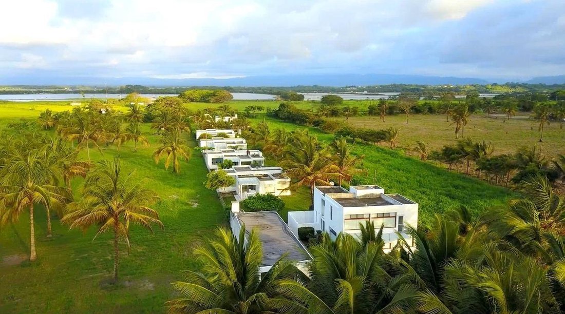 House in Cojimies, Manabí, Ecuador 4 - 18661563