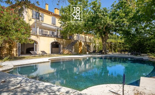 House in La Tour-d'Aigues, Provence-Alpes-Côte d'Azur, France 1