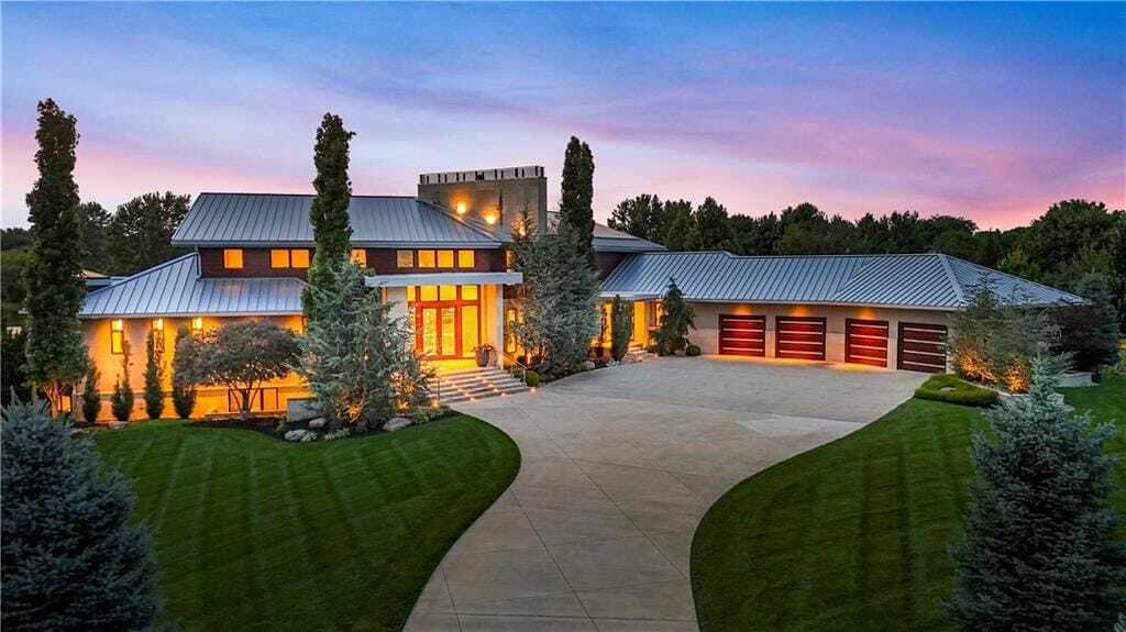House in Overland Park, Kansas, United States 3 - 18665300