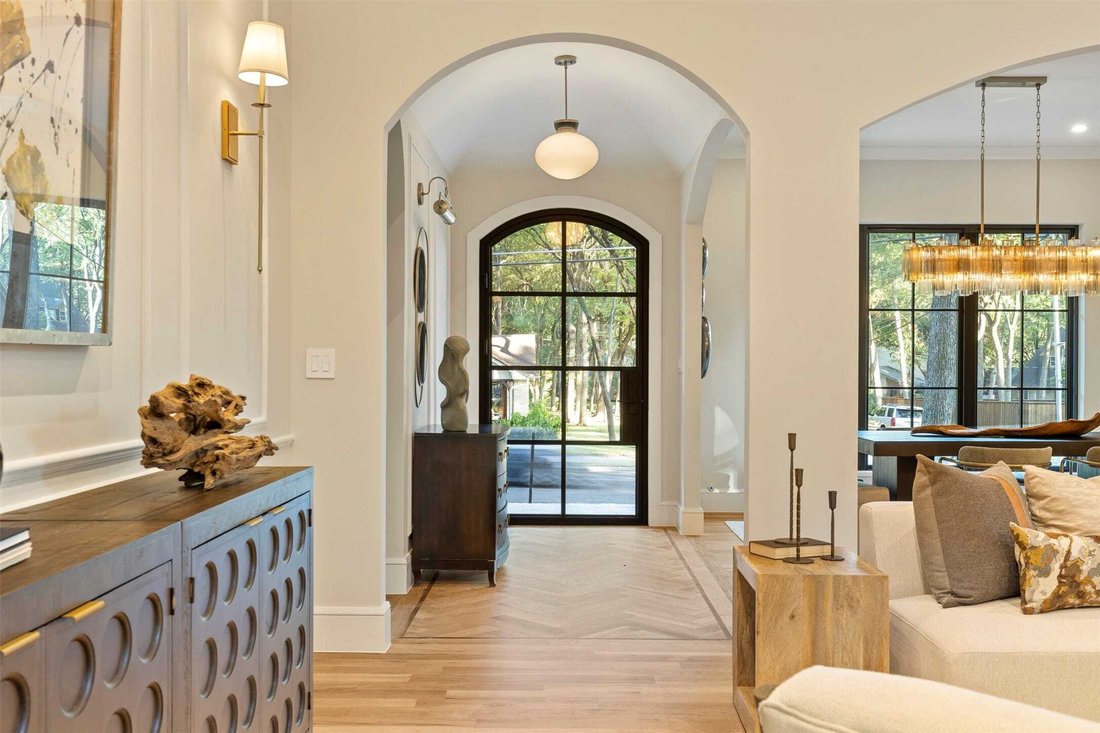 House in Dallas, Texas, United States 4 - 18670252