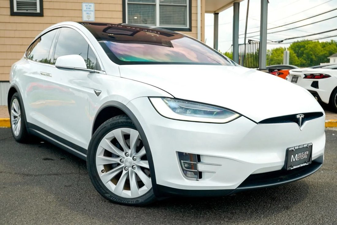 Suv in Atlantic Highlands, NJ, United States 3 - 18669887