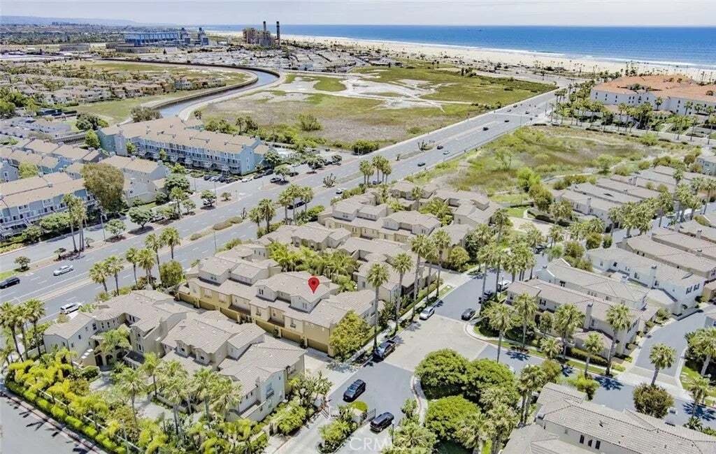 Condo in Huntington Beach, California, United States 2 - 18669380