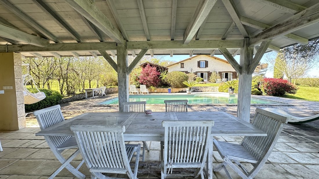 Farm Ranch in Saint-Martin-de-Seignanx, Nouvelle-Aquitaine, France 4 - 18672452
